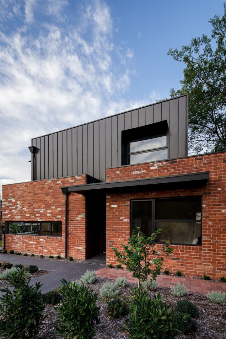 Box House - Paul Tilse Architects + Interiors